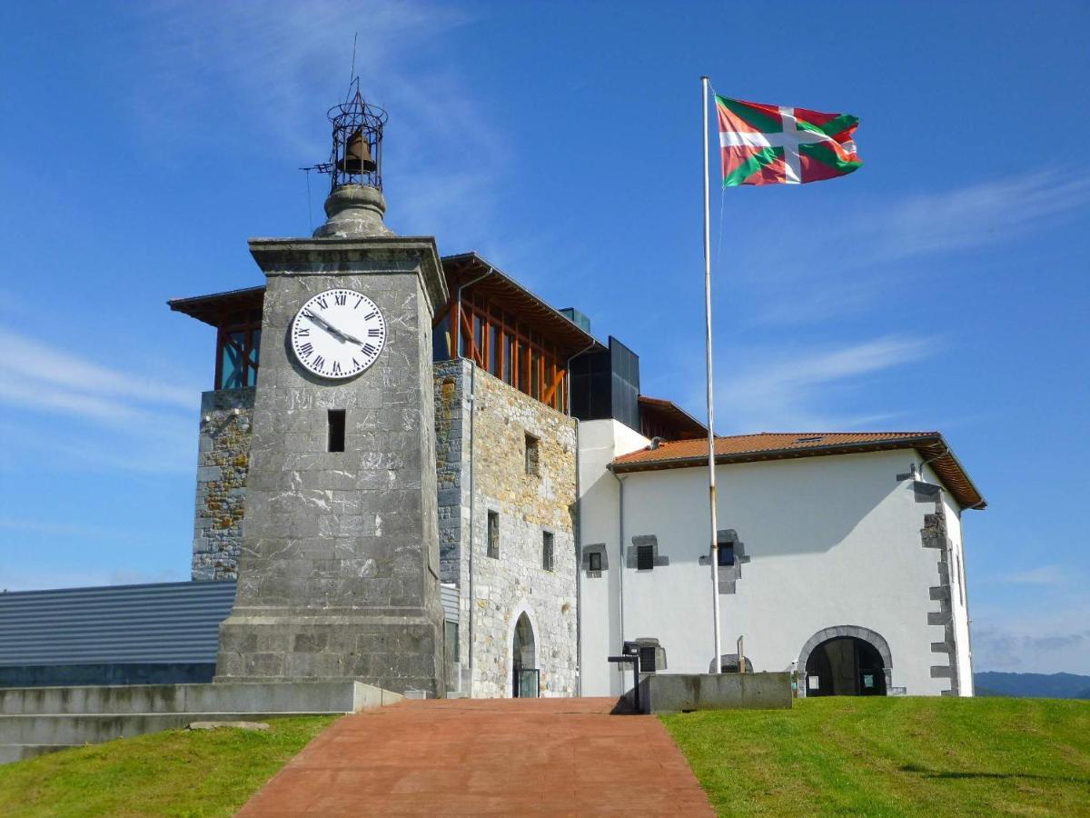 Piso Turistico Mundaka Con Opcion A Garaje Apartment ภายนอก รูปภาพ